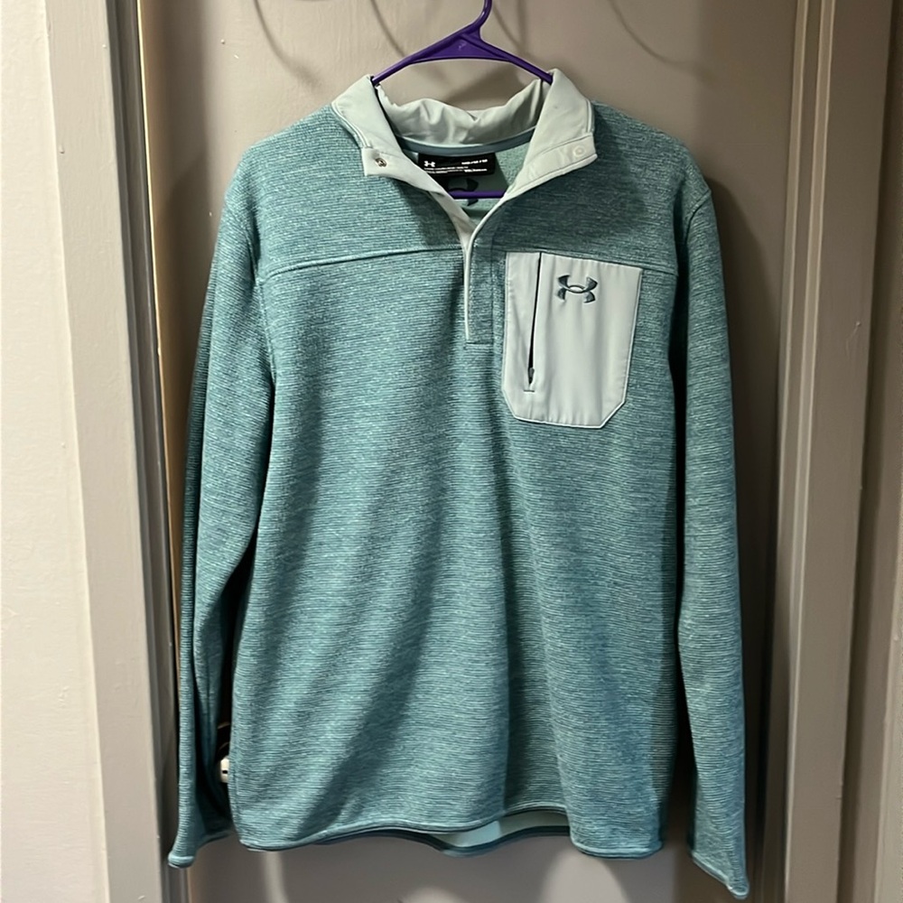 Medium Under Armor Fleece